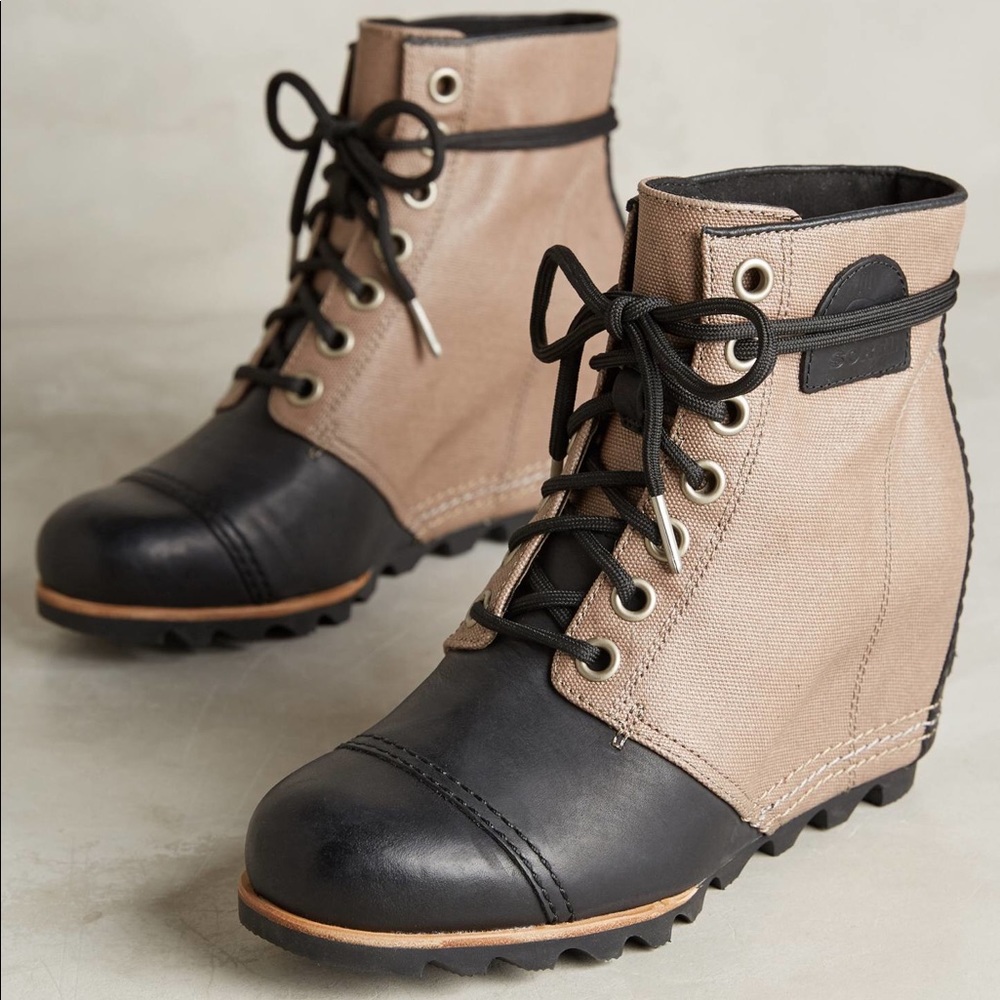 Sorel 1964 premium wedge boot tan black size 7.5